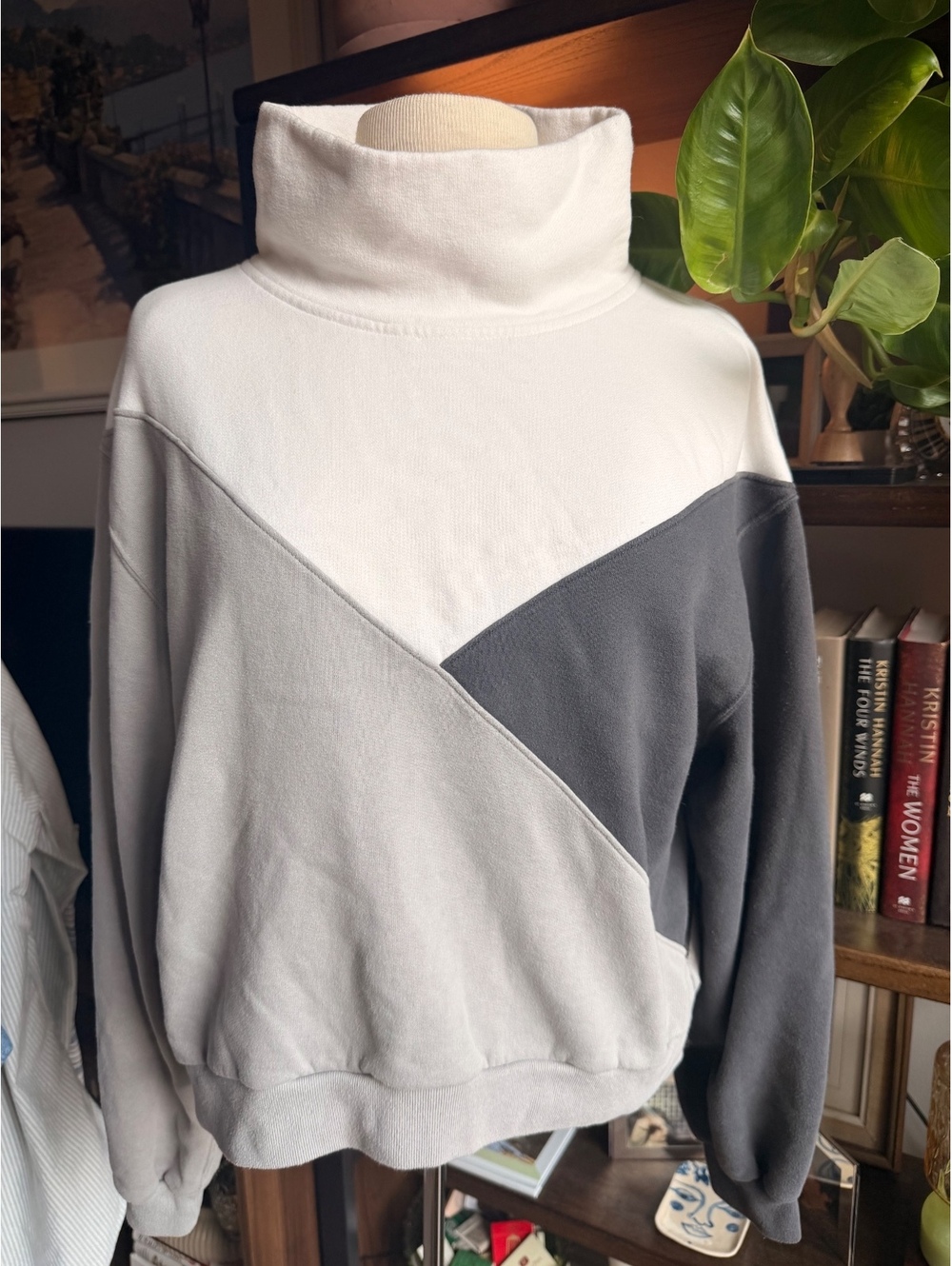Abercrombie & Fitch Soft A&F Collection Colorblock Mock Neck Sweatshirt Size L